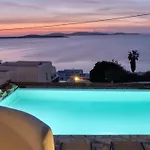 Vespera Villa